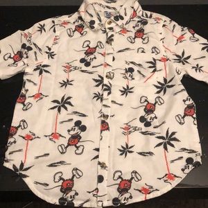 Mickey Mouse Hawaiian dress-up bottom-up shirt !